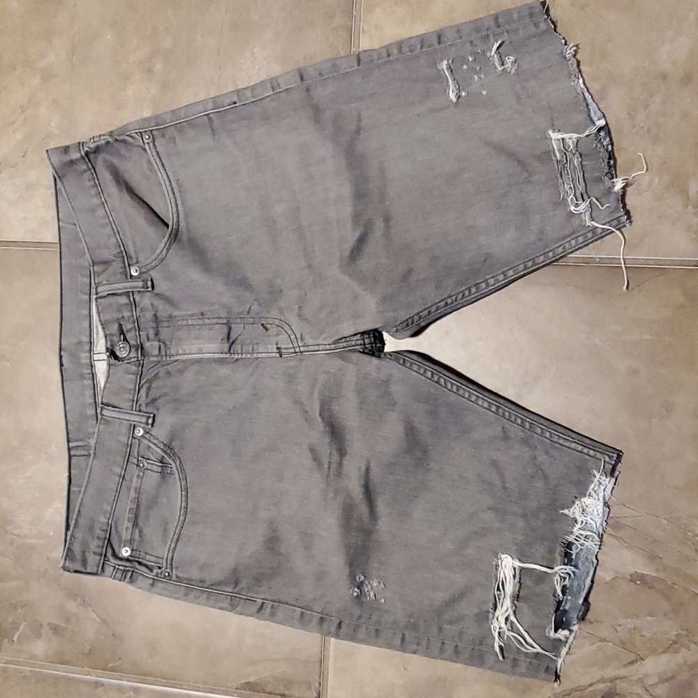 Levis cut offs